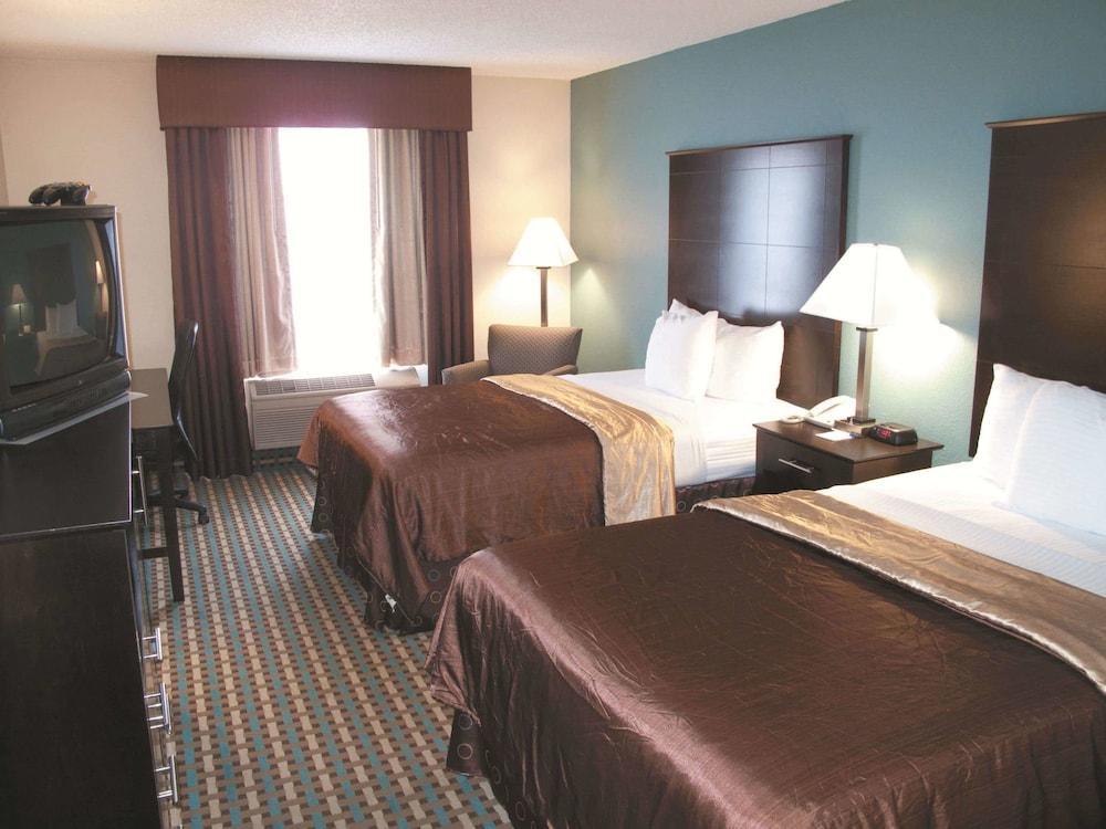 La Quinta Inn By Wyndham Columbia Se Fort Jackson Zewnętrze zdjęcie